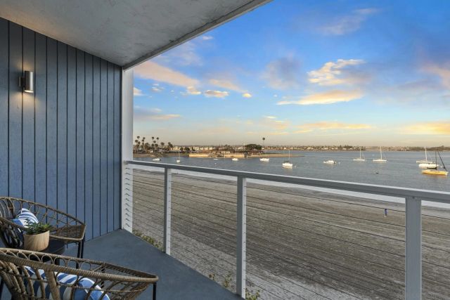 3630 Bayside Walk B, San Diego, CA 92109