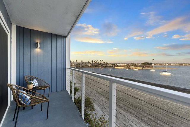 3630 Bayside Walk B, San Diego, CA 92109