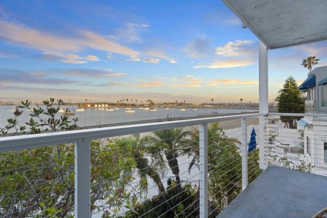 3630 Bayside Walk B, San Diego, CA 92109