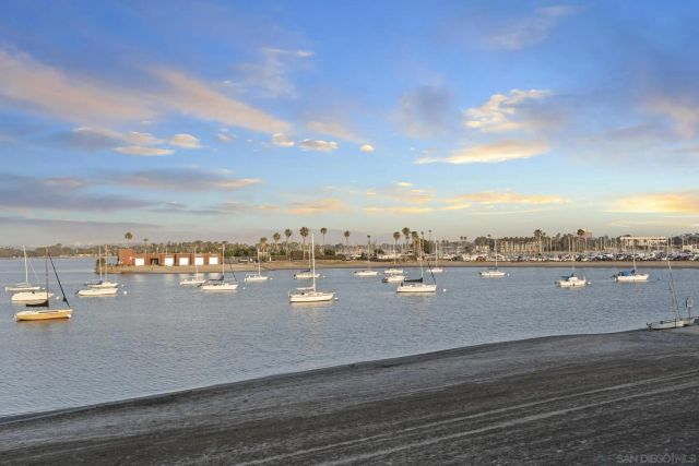 3630 Bayside Walk B, San Diego, CA 92109