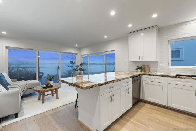 3630 Bayside Walk B, San Diego, CA 92109