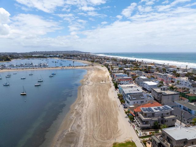 3630 Bayside Walk B, San Diego, CA 92109