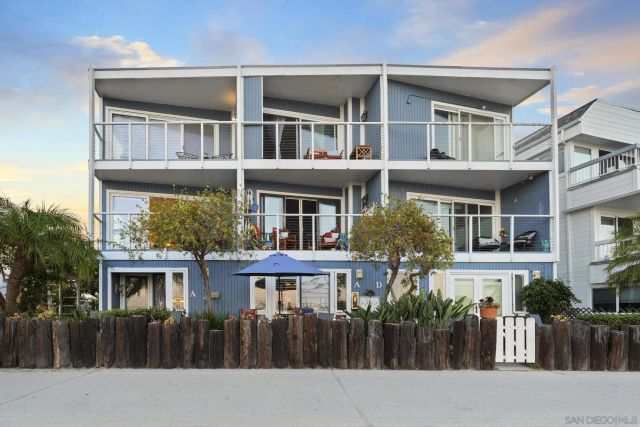 3630 Bayside Walk B, San Diego, CA 92109