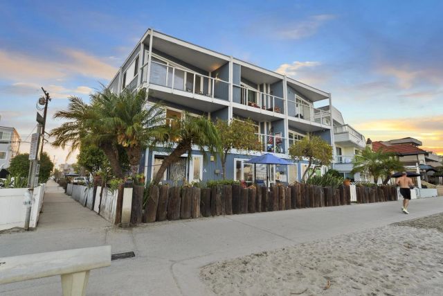 3630 Bayside Walk B, San Diego, CA 92109