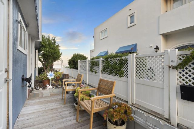 3630 Bayside Walk B, San Diego, CA 92109