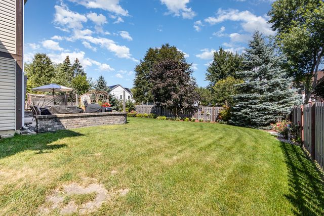 1334 Richmond Lane, Bartlett, IL 60103