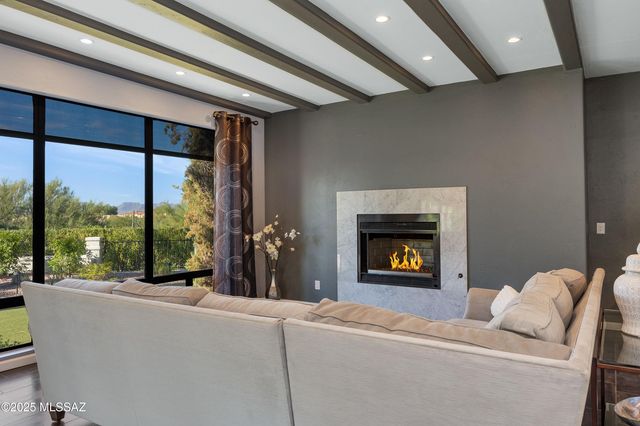 1700 E Calle De La Culebra, Tucson, AZ 85718