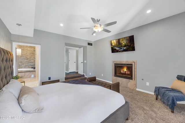 1700 E Calle De La Culebra, Tucson, AZ 85718