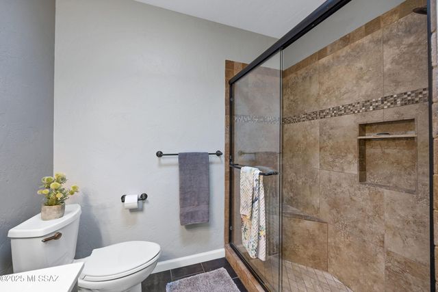 1700 E Calle De La Culebra, Tucson, AZ 85718