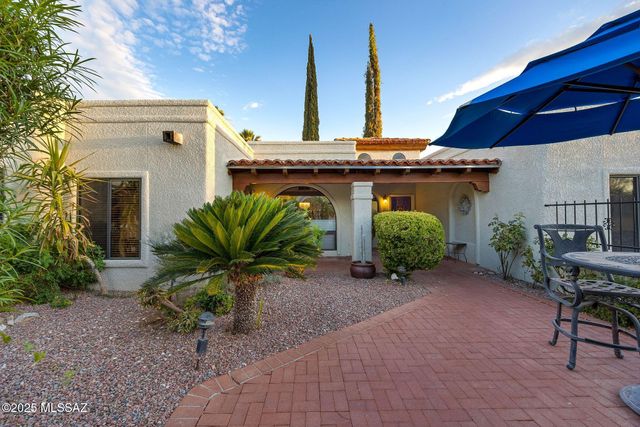 1700 E Calle De La Culebra, Tucson, AZ 85718