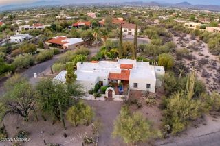 1700 E Calle De La Culebra, Tucson, AZ 85718