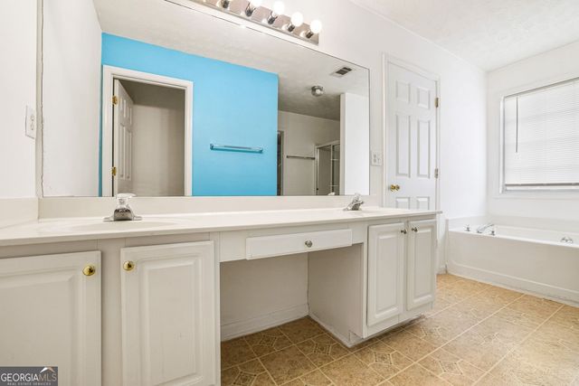 690 Burnham Ridge, Lawrenceville, GA 30046