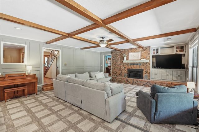 820 Belinda Drive, Keller, TX 76248
