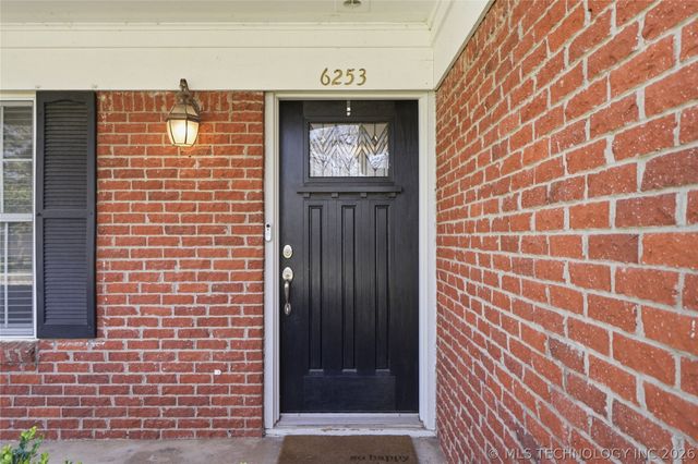 6253 S Victor Avenue, Tulsa, OK 74136