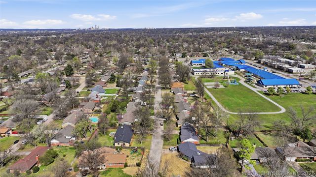 6253 S Victor Avenue, Tulsa, OK 74136