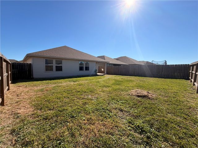 2765 Excelsior Blvd, Corpus Christi, TX 78415