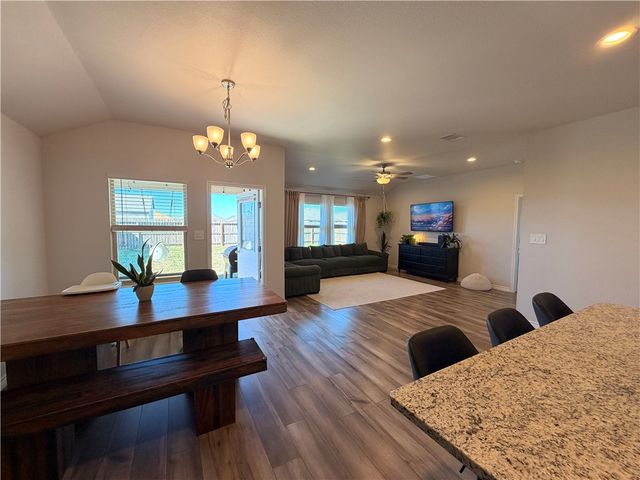 2765 Excelsior Blvd, Corpus Christi, TX 78415