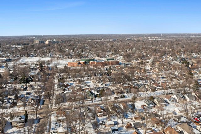 3315 Newton Avenue N, Minneapolis, MN 55412