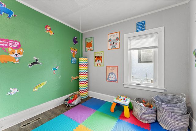 3315 Newton Avenue N, Minneapolis, MN 55412