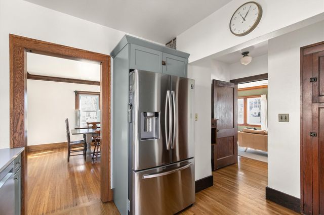 901 N B Street, Indianola, IA 50125