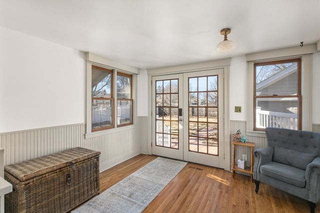 901 N B Street, Indianola, IA 50125