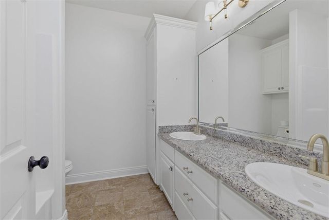 1040 Michelle Dr Drive, Sulphur, LA 70663