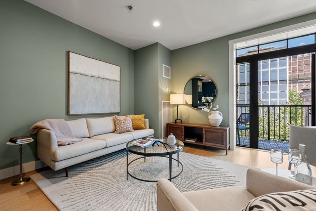 21 Father Francis Gilday St 402, Boston, MA 02118