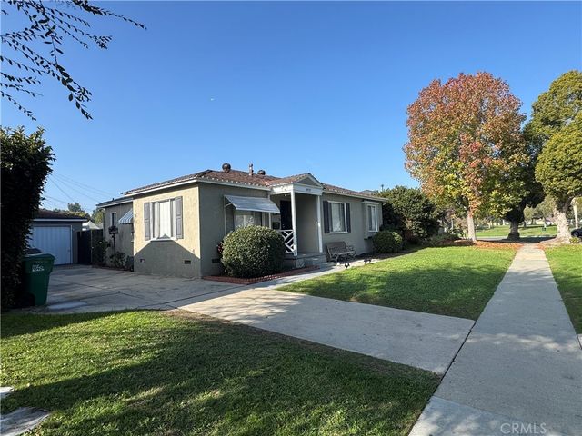 3937 Charlemagne, Long Beach, CA 90808
