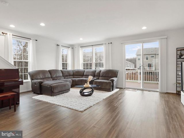 9083 CONNOR HOUSE RD, Manassas, VA 20110