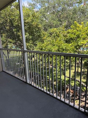 1551 SW 135th Ter 311G, Pembroke Pines, FL 33027