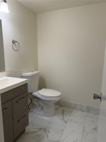 1551 SW 135th Ter 311G, Pembroke Pines, FL 33027
