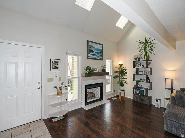 734 E GABLES ST, Midvale, UT 84047