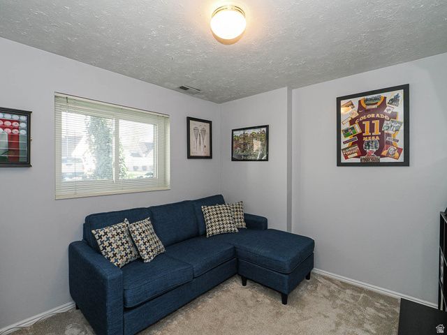 734 E GABLES ST, Midvale, UT 84047