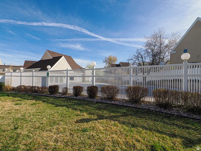 734 E GABLES ST, Midvale, UT 84047