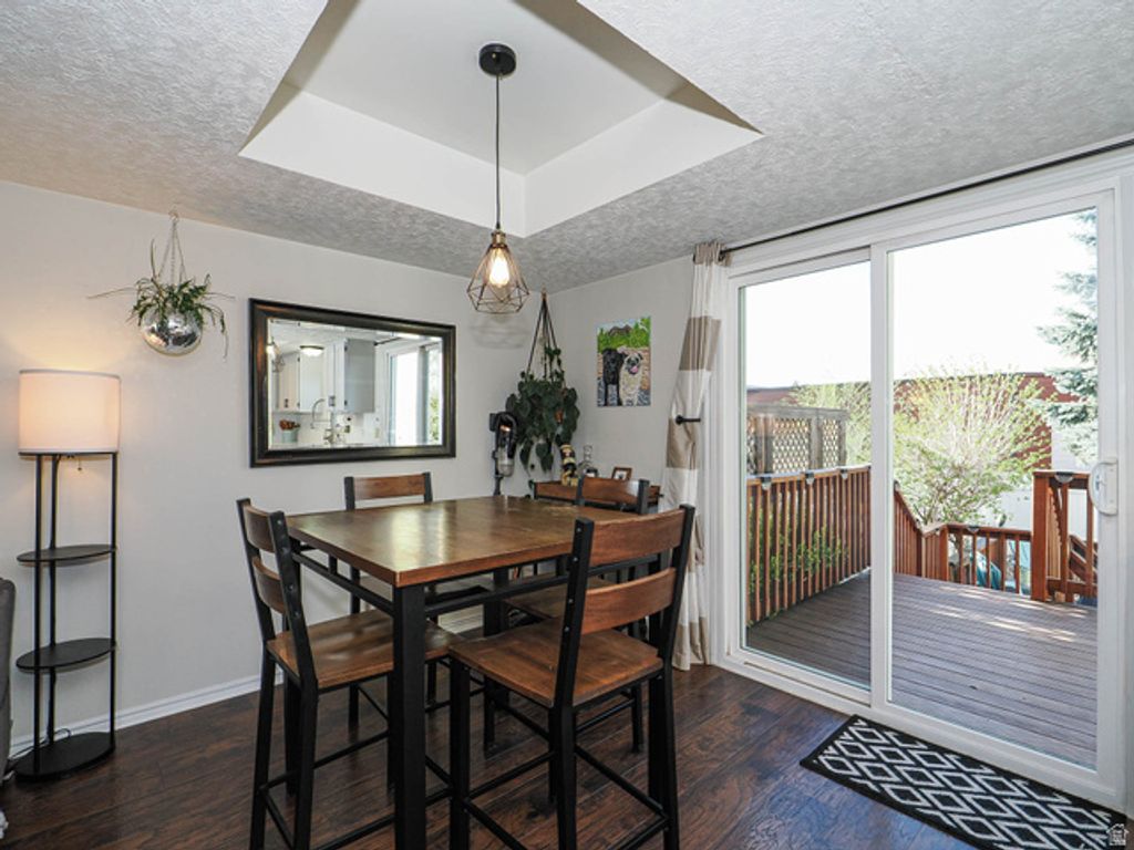 Image 11 of property listing at 734 E GABLES ST, Midvale, UT 84047