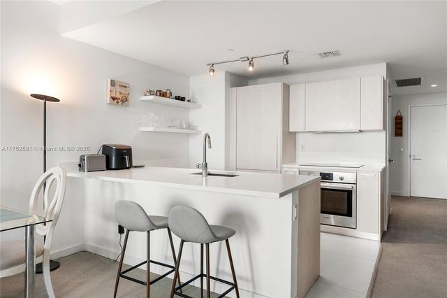 501 NE 31st St 910, Miami, FL 33137