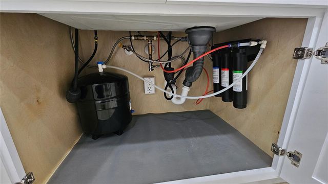 6053 GENTLE BEN CIRCLE, Wesley Chapel, FL 33544