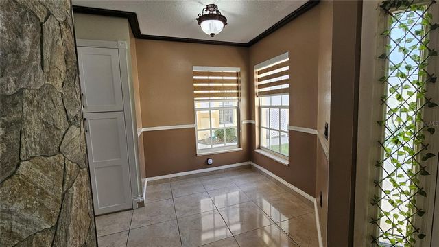 6053 GENTLE BEN CIRCLE, Wesley Chapel, FL 33544