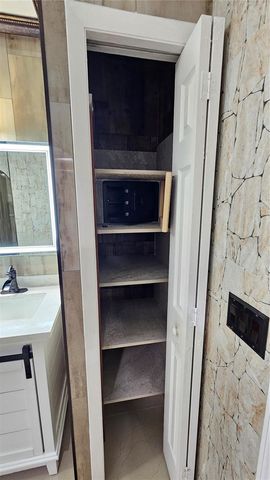 6053 GENTLE BEN CIRCLE, Wesley Chapel, FL 33544