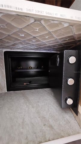 6053 GENTLE BEN CIRCLE, Wesley Chapel, FL 33544