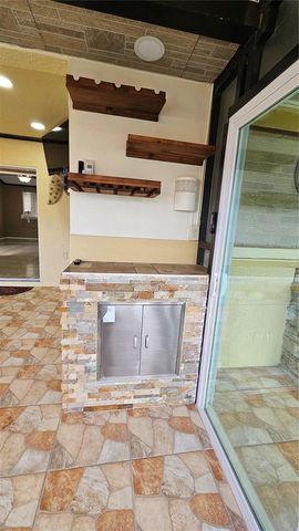 6053 GENTLE BEN CIRCLE, Wesley Chapel, FL 33544