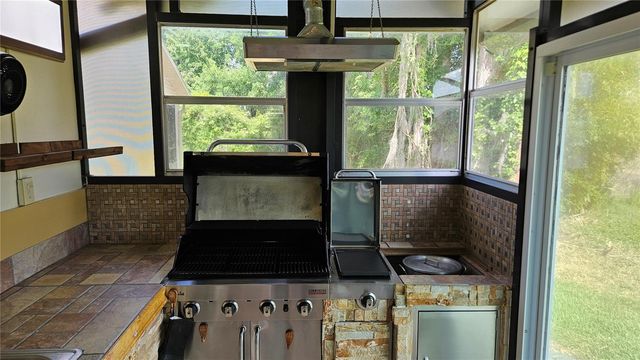 6053 GENTLE BEN CIRCLE, Wesley Chapel, FL 33544