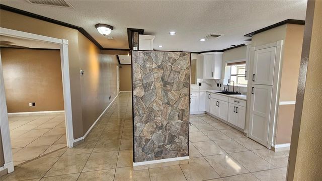 6053 GENTLE BEN CIRCLE, Wesley Chapel, FL 33544