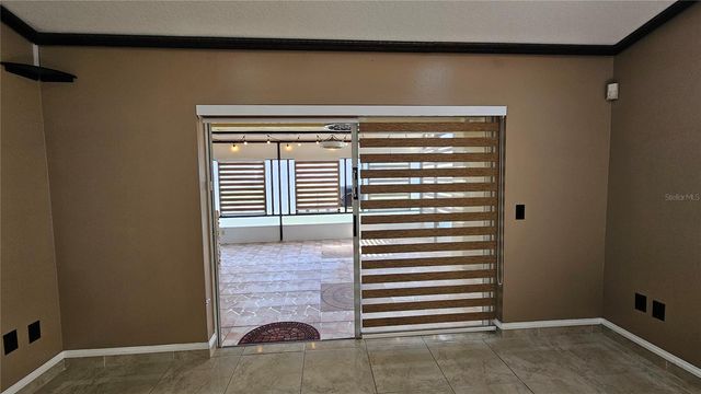 6053 GENTLE BEN CIRCLE, Wesley Chapel, FL 33544