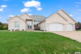 1604 Cressa Court, Springfield, IL 62704