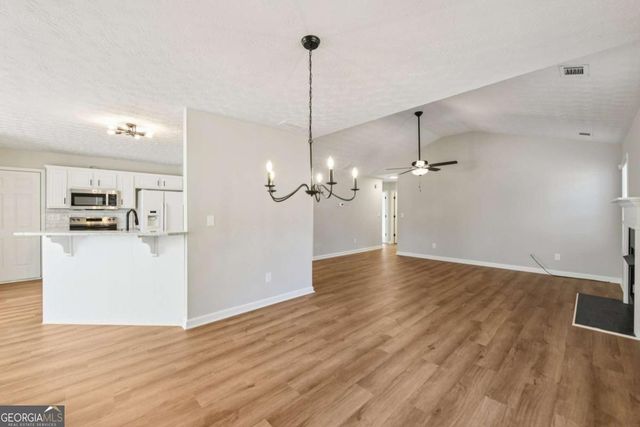 7091 Greenridge Drive, Loganville, GA 30052