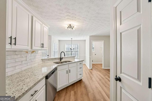 7091 Greenridge Drive, Loganville, GA 30052