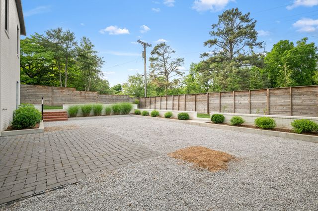 4401 Milesdale Ct, Nashville, TN 37204