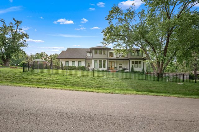 4401 Milesdale Ct, Nashville, TN 37204