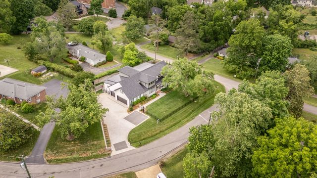 4401 Milesdale Ct, Nashville, TN 37204